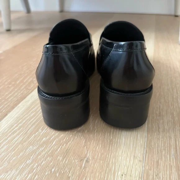 Chanel Metal CC Loafers size 37 7 black Calfskin - Picture 3 of 7